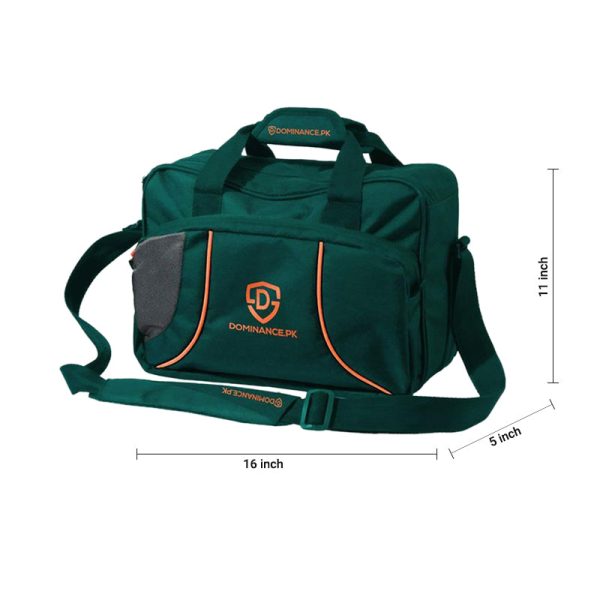 Green colored sturdy gym/travel bag. Extra pockets, Hand and shoulder strap.